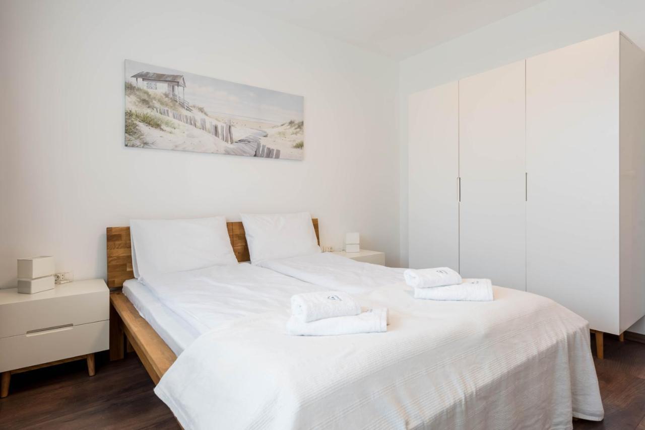 Cosy Apartment In Central Варна Экстерьер фото